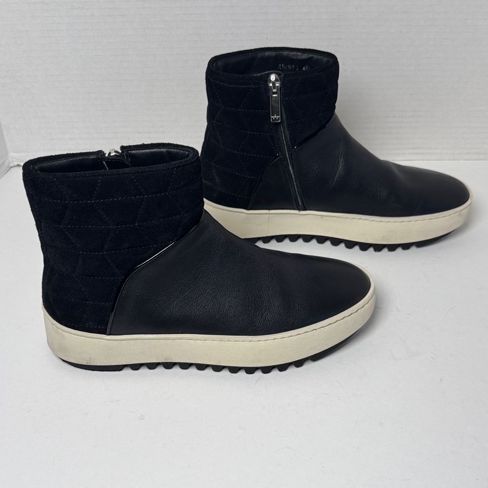 AQUATALIA‎ Women's Alayna Suede Black Leather Ankle Boots Sturdy Foam Tread SZ 9